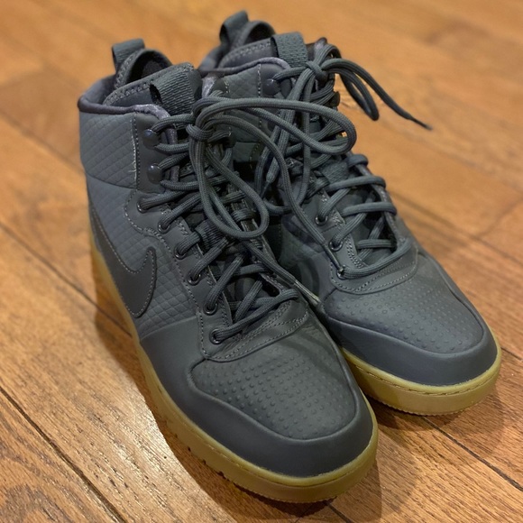 Nike Shoes Nike Court Borough Mid Winter Grey Gum Hi Tops Poshmark Nike Shoes Nike Court Borough Mid Winter Grey Gum Hi Tops Poshmark